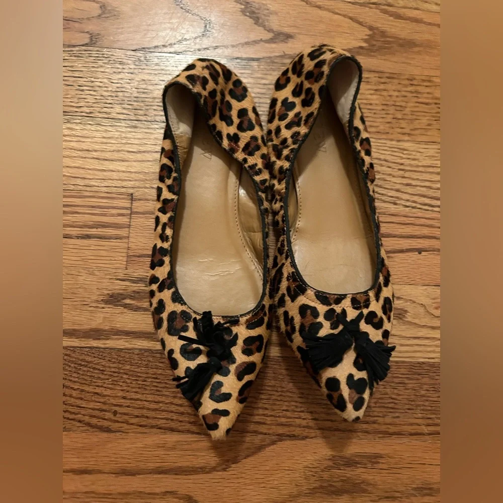 J. Crew Women's Sz 7 Classic Preppy Tan Black Brown Cheetah Pointed Toe Flats